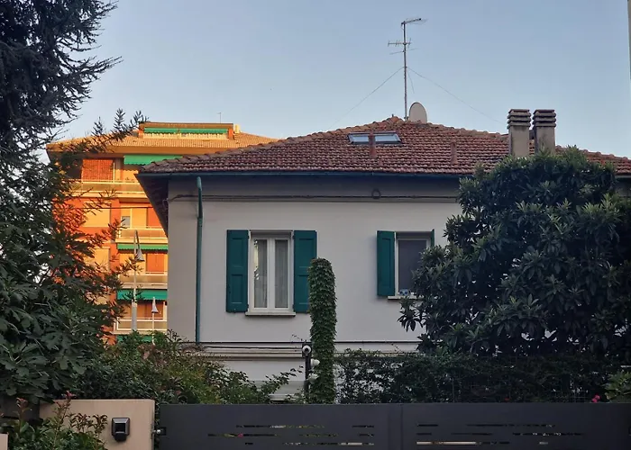 Bologna-apartments * سان لاتْسارو دي سافين